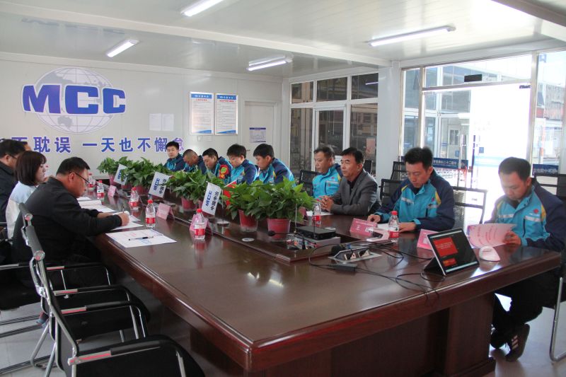 2.黨支部書記講解西柏坡革命故事,學(xué)習(xí)“西柏坡精神”內(nèi)涵